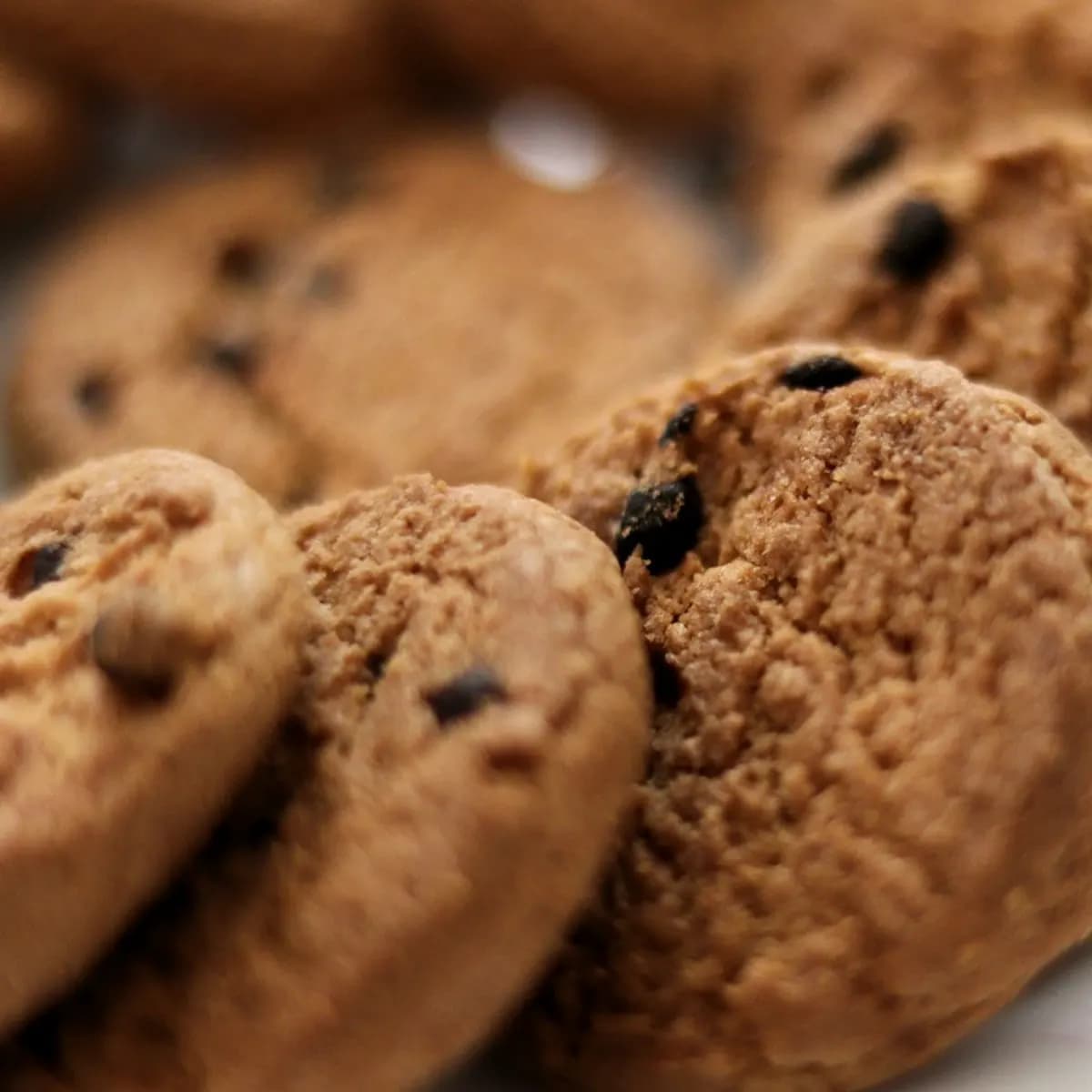Chocolate Chip Cookies Tin (500g)
