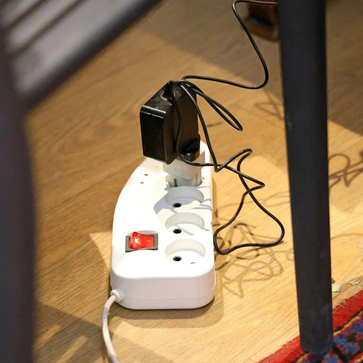 4-Socket Extension Board with Switches (3m)